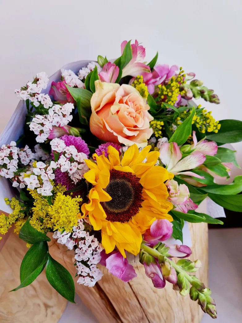 Garden Wrap Bouquet