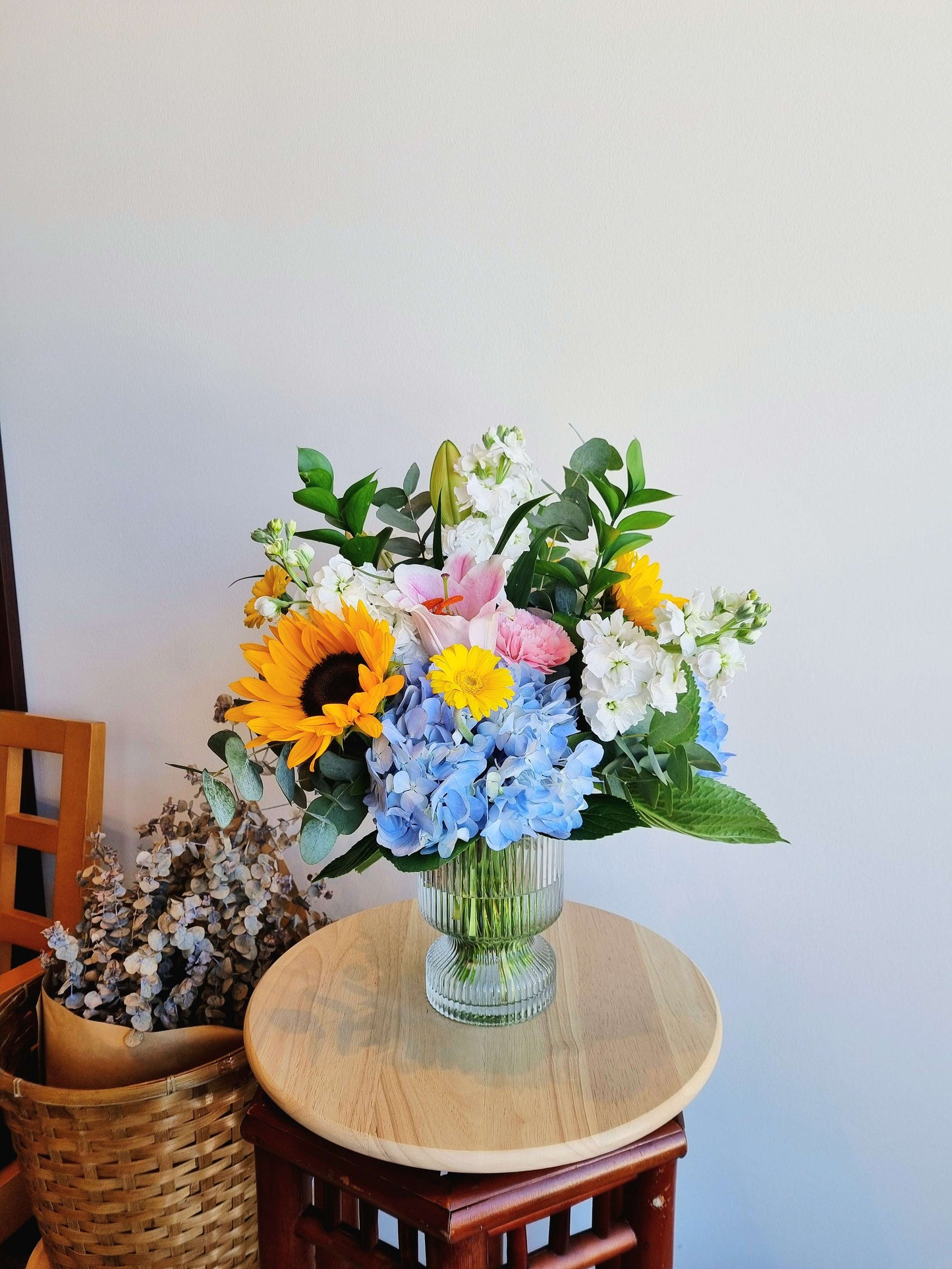Nabi Vase Arrangement