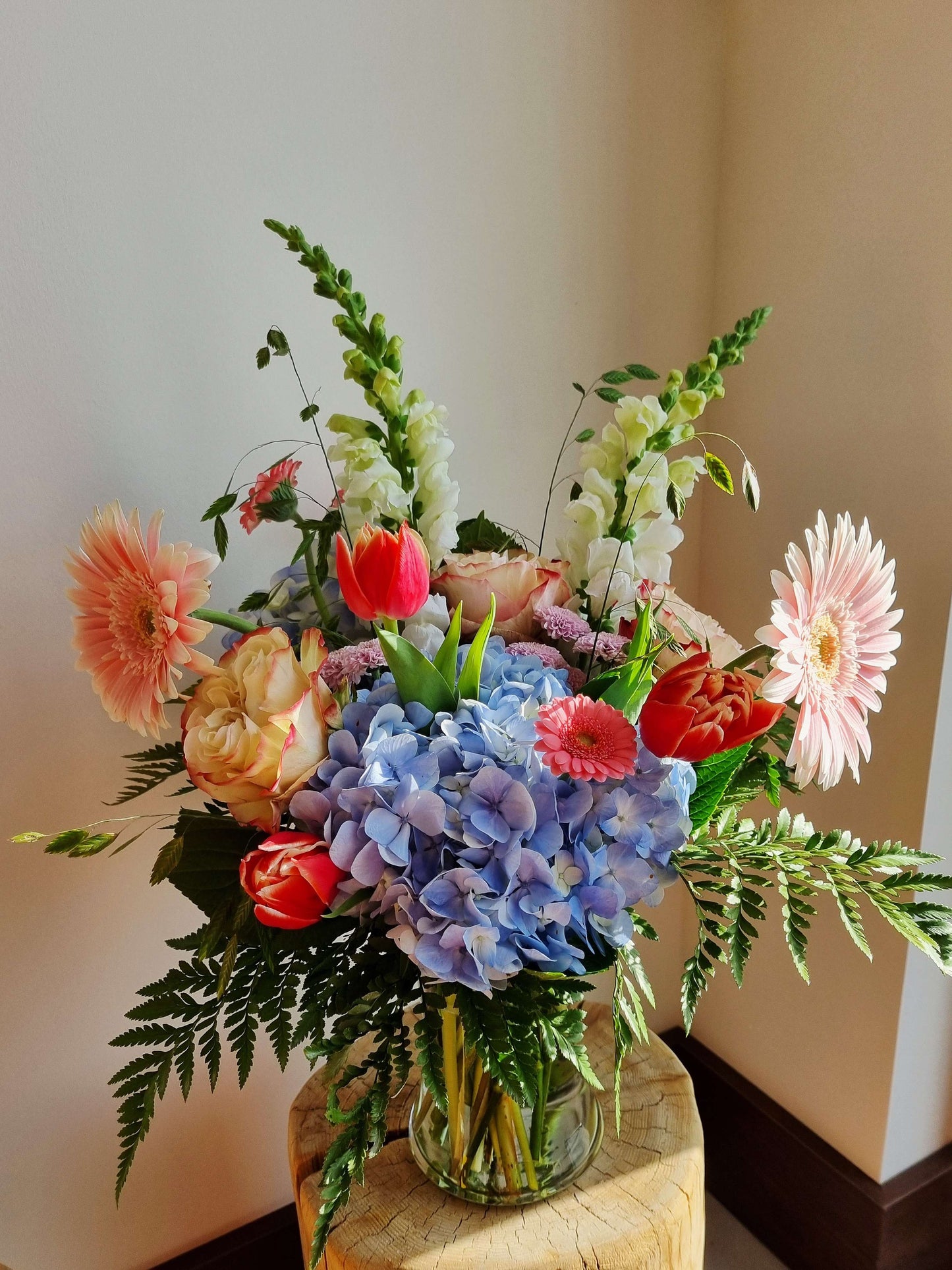 Nabi Vase Arrangement