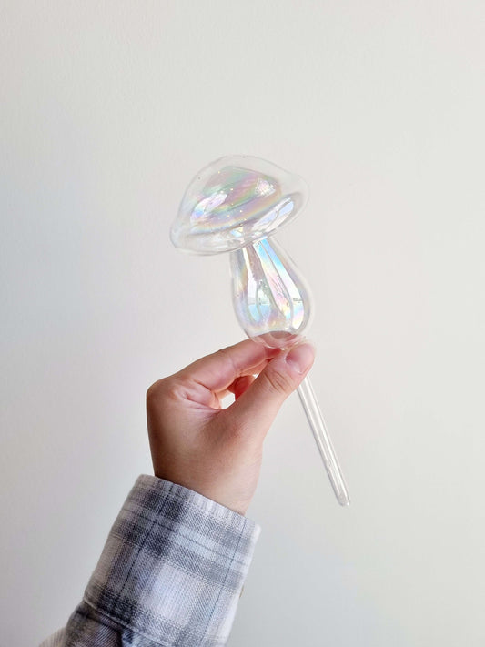 Mushroom Self-Waterer