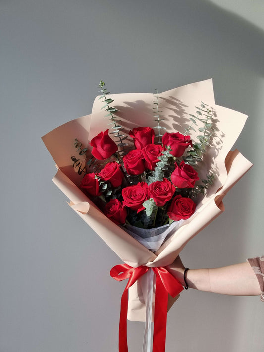 Rouge Eucalyptic Roses - 루즈 장미