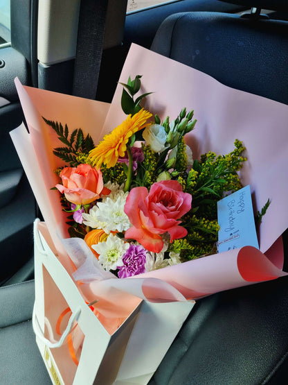 Signature Nabi Bouquet - Seasonal Flowers