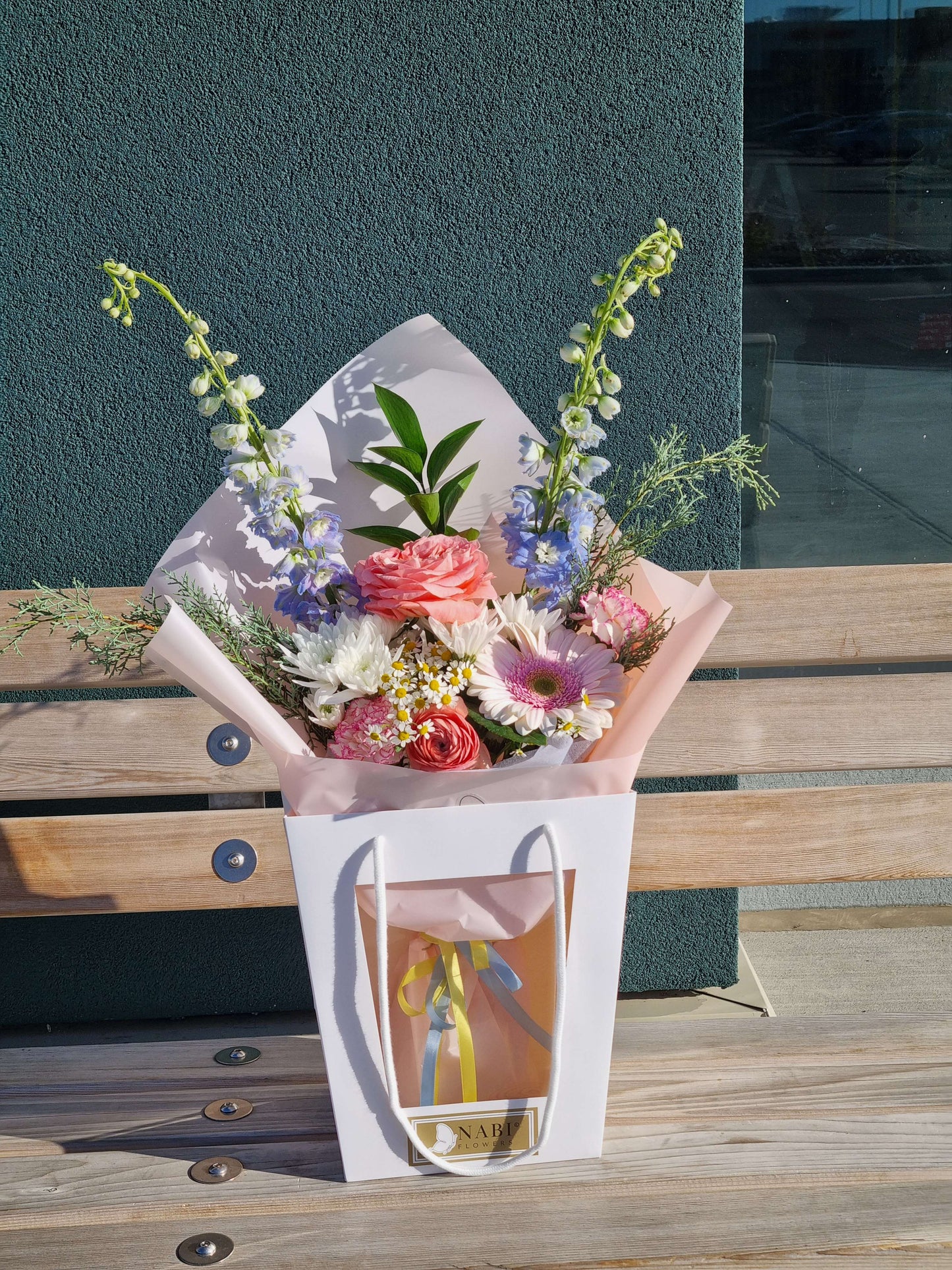 Signature Nabi Bouquet - Seasonal Flowers