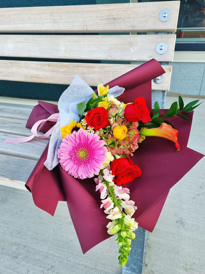 Signature Nabi Bouquet - Seasonal Flowers