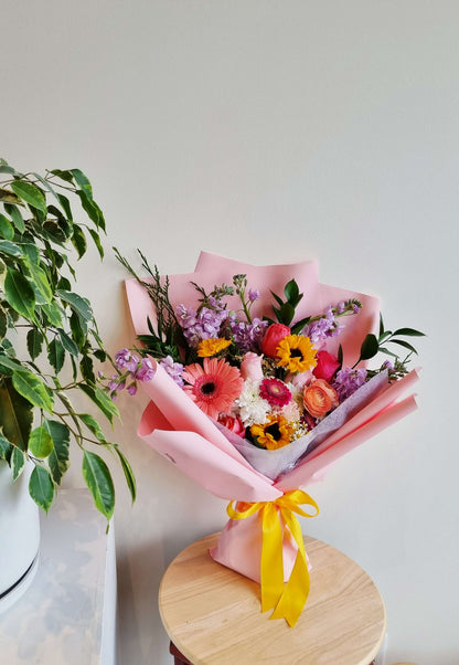 Signature Nabi Bouquet - Seasonal Flowers
