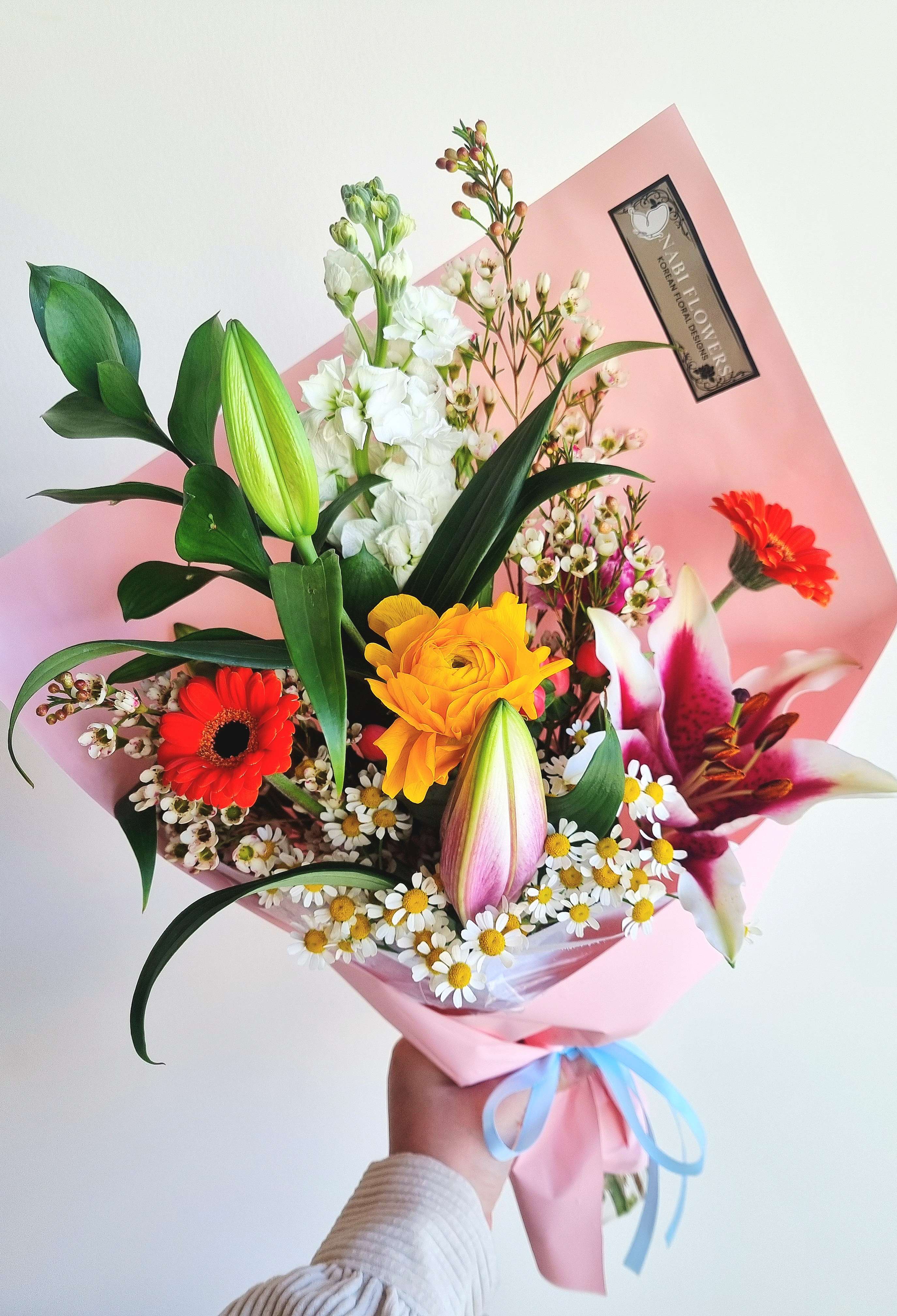 Signature Style Bouquet XS / S – Nabi Flowers